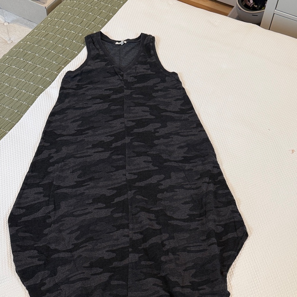Z Supply Reverie Black Camo Midi Dress